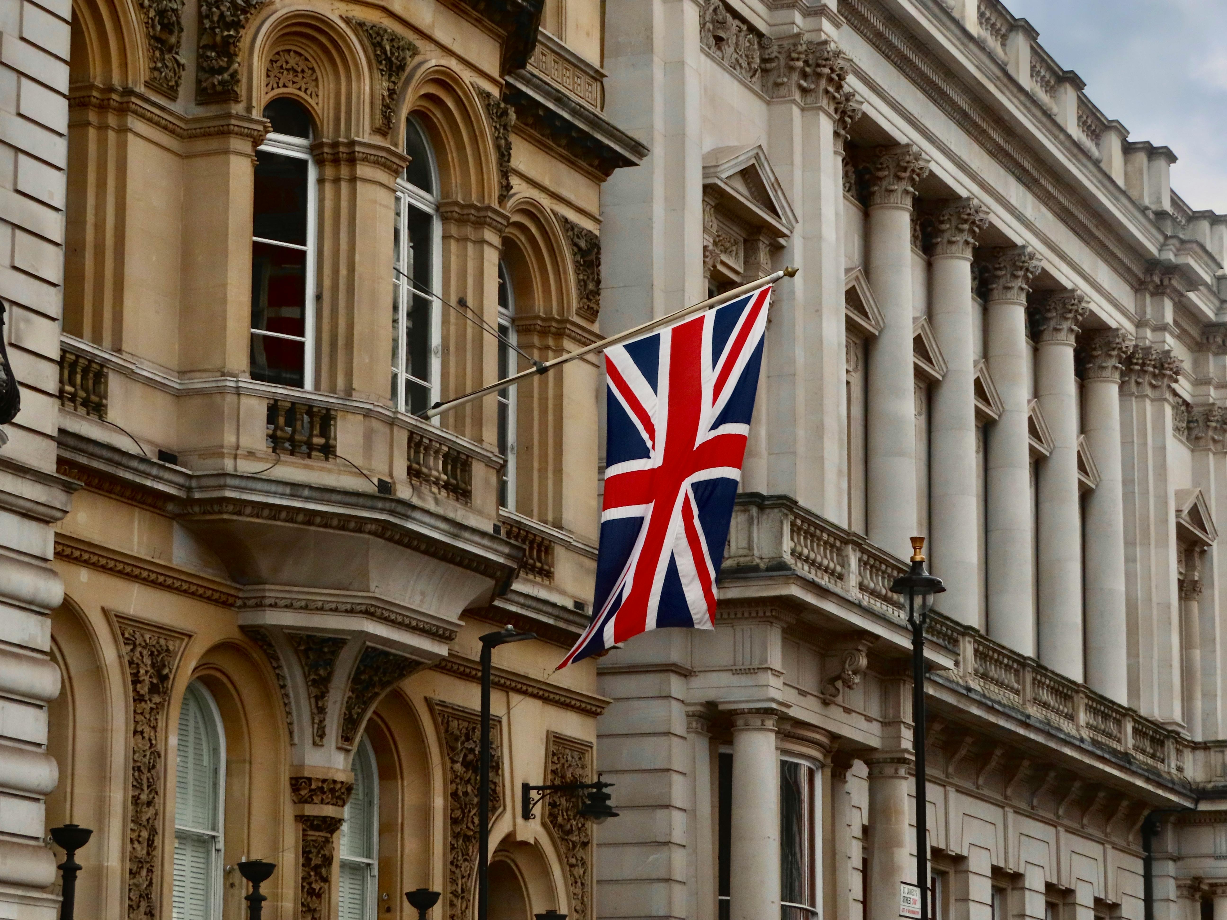 UK government buildings representing Best Start family hubs and 30 hours free childcare policy